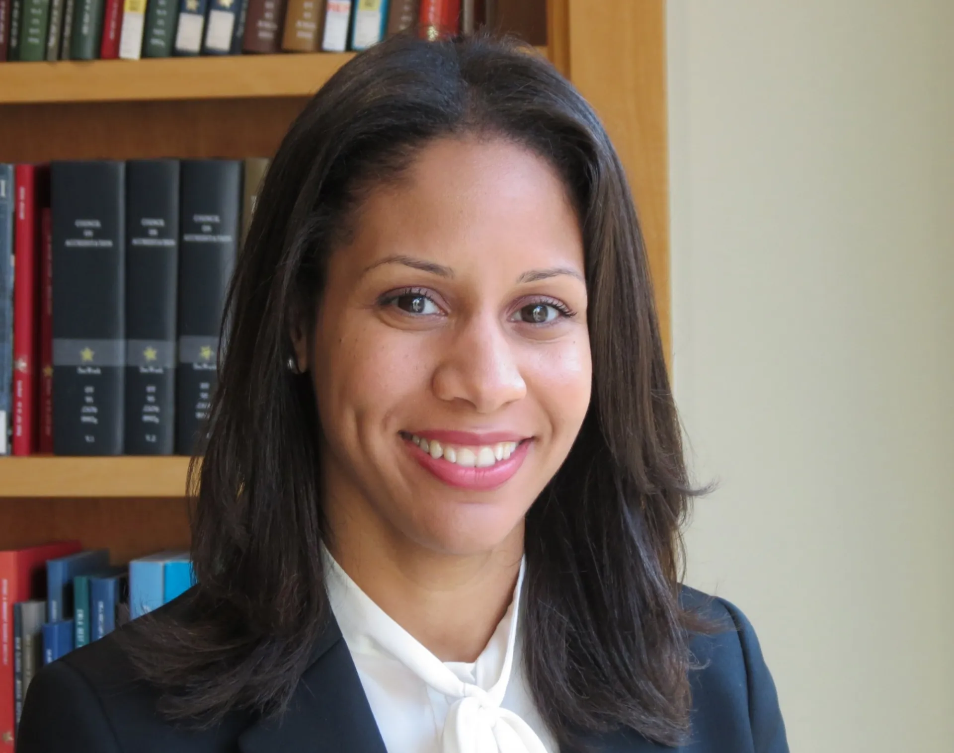 Carmela Alcantara